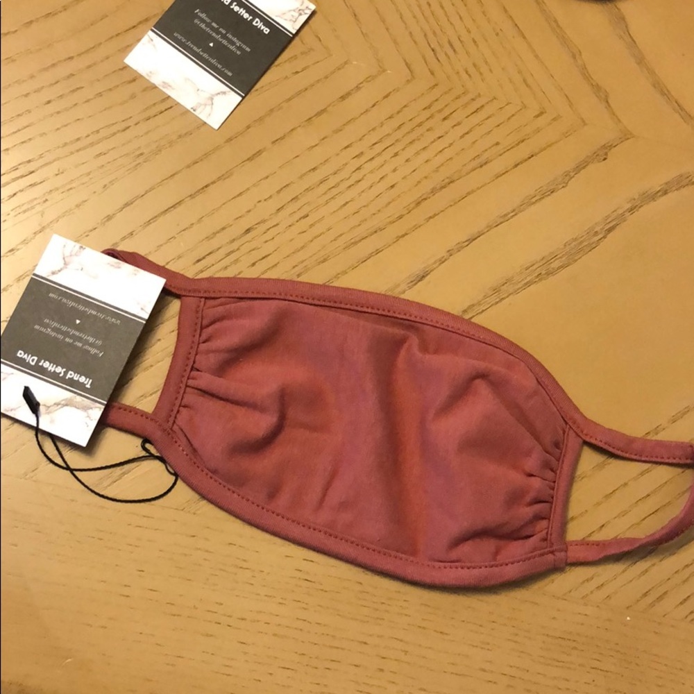 2 for $20! Marsala print face mask - Picture 4 of 10